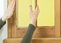 Как вставить стекло в деревянную раму