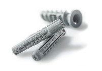 Как вытащить дюбель из стены