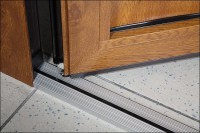 Порог из поливинилхлорида